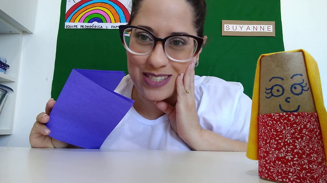 A Folha De Papel Que Queria Ser Um Barquinho