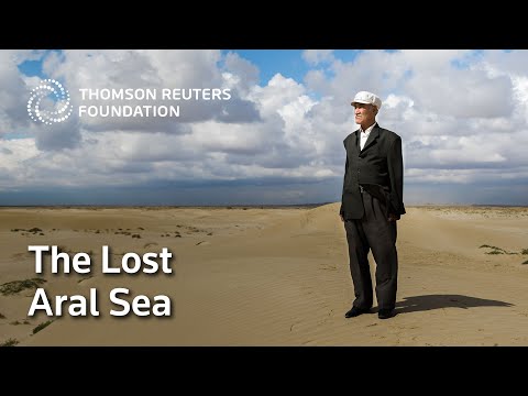The sand, the saxaul and the ghost sea