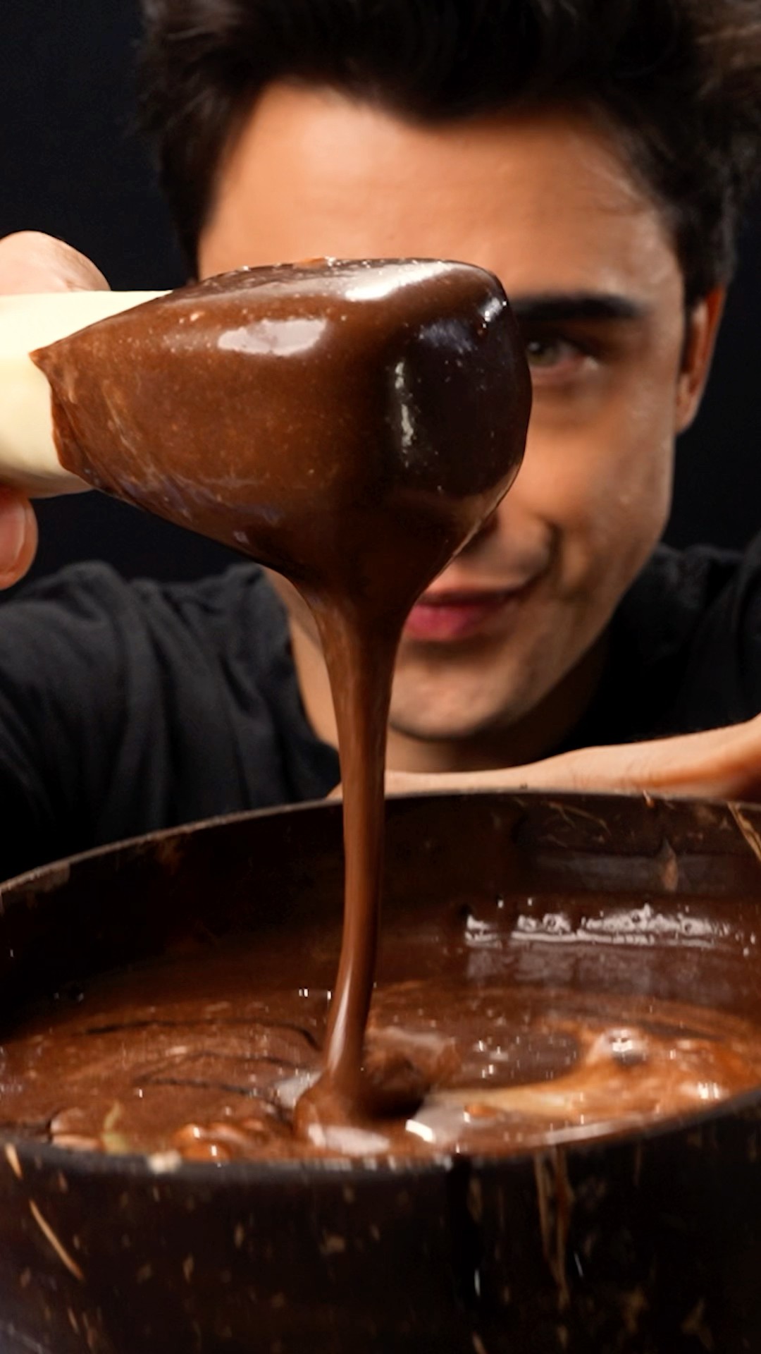 Snickers Nutella Ice Cream Chocolate Dipping !!