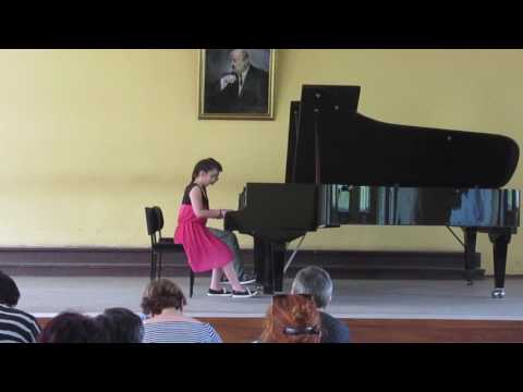 ვ. აზარაშვილი - საცეკვაო მოედანზე