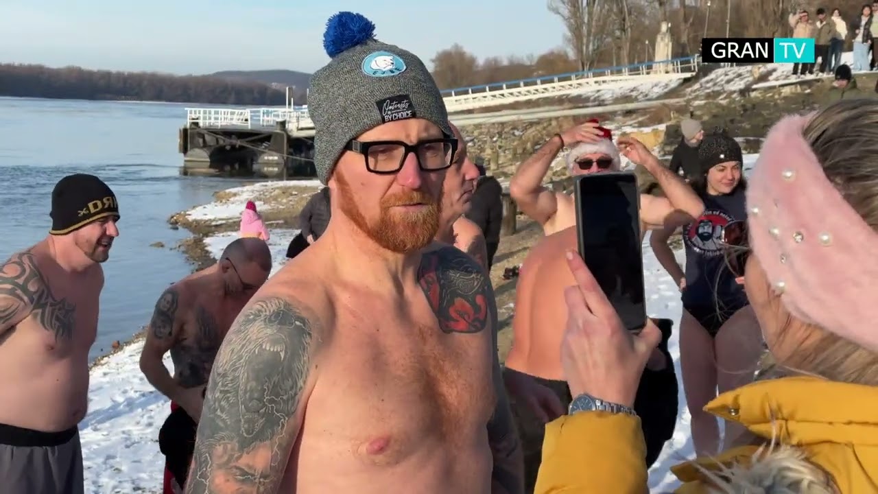 Esztergomi Jegesmedvék a Dunában - 2026. 01. 01.