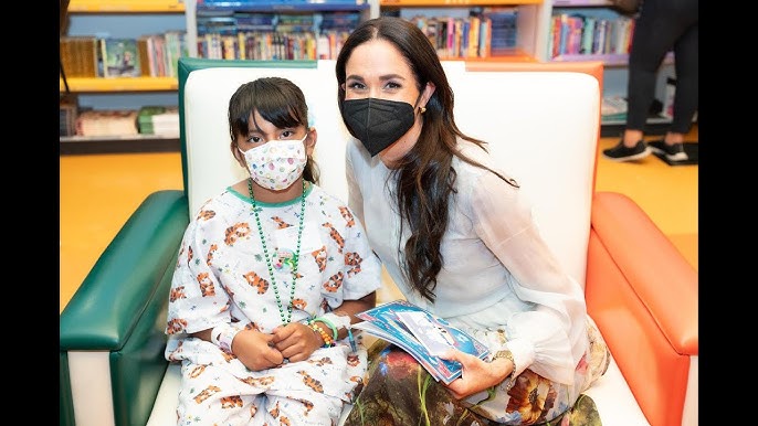 Meghan Markle Reads To Kids In Rare Public Appearance