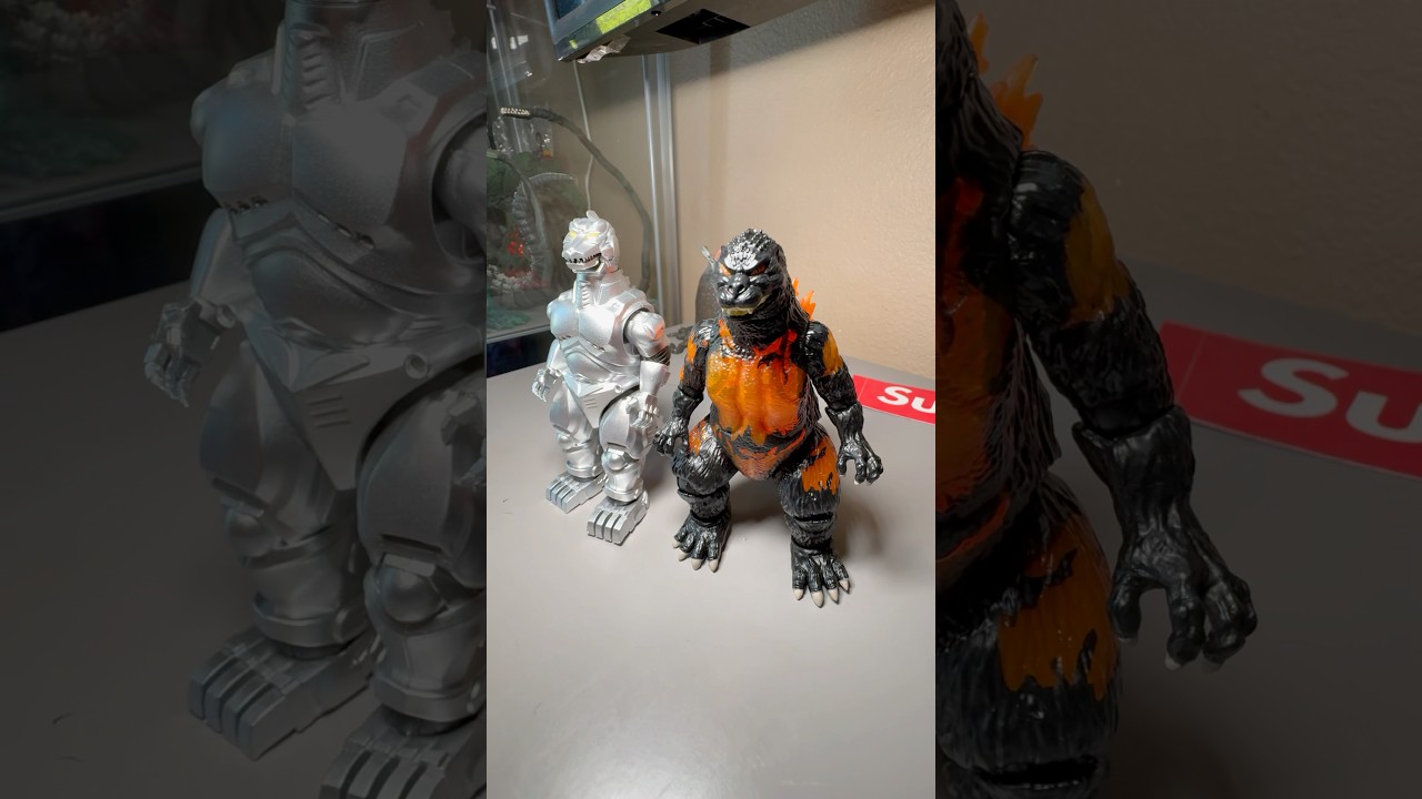 Unboxing Super7 Toho Super Kaiju Burning Godzilla (1995) 