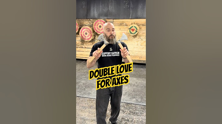 World champion does a Superb never done before double axe throw!
