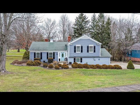 8093 S Park Dr, Garrettsville, OH home video tour