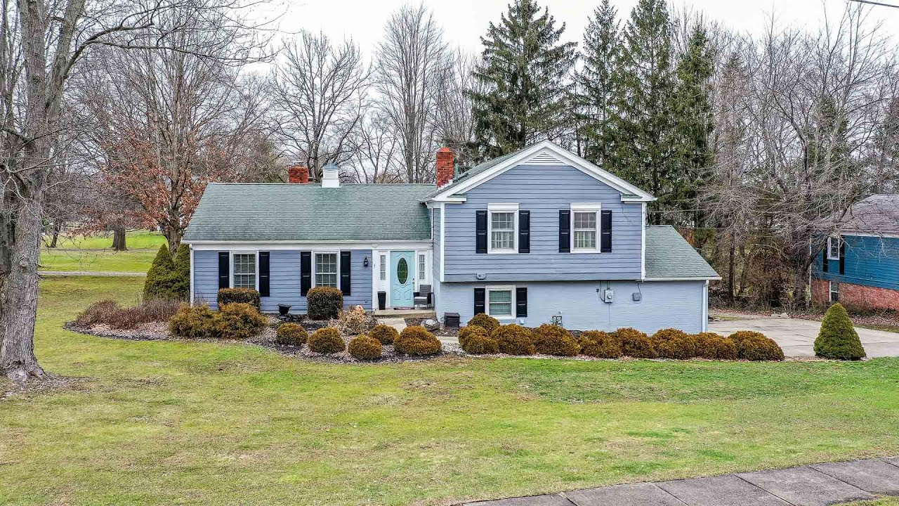 8093 S Park Dr Garrettsville Ohio YouTube