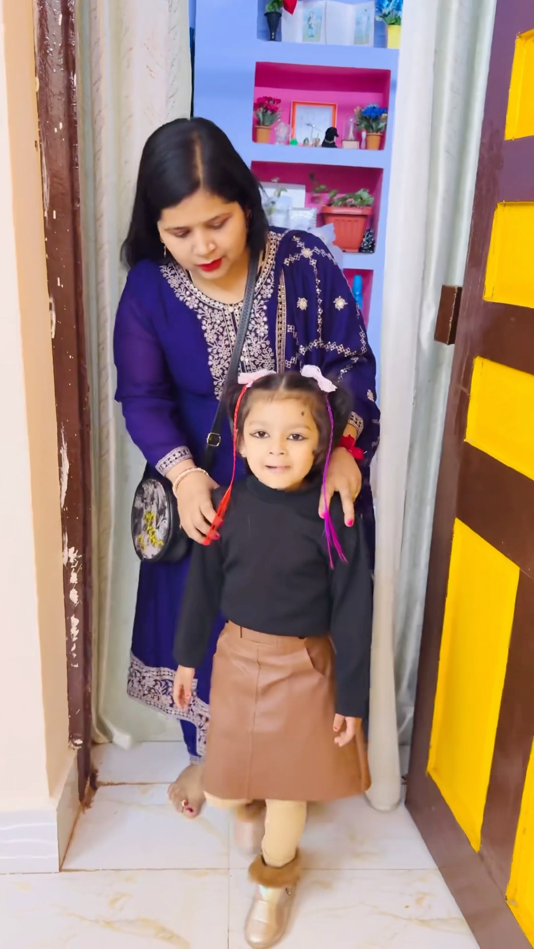 Tooktook aur mummy party me ice cream khake tabiyt na khrab kar le