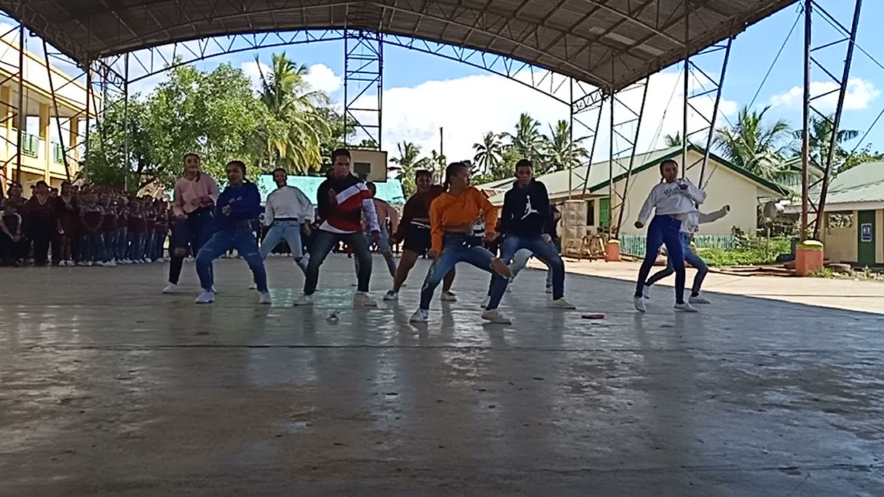 STEM12- Athena TNHS (2019) Pop dance