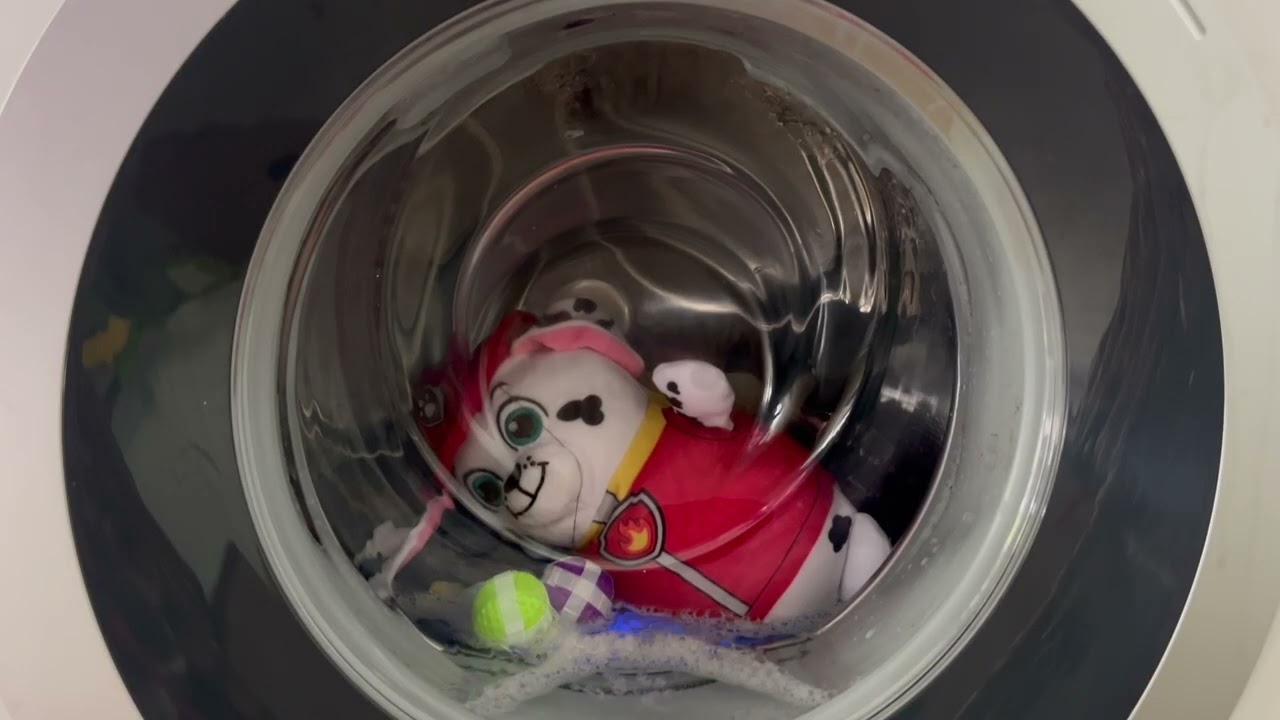 Mini Golf balls Glowing in washing machine