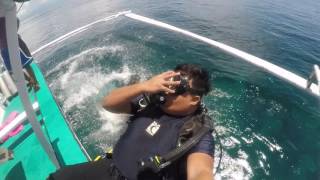 PADI Advanced Open Water Training: Back Roll Negative Entry For Drift Dive