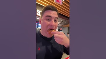 Australian trying Raising Canes for the first time while traveling the USA