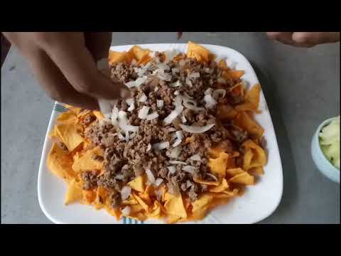 Easy Homemade Spicy Cheesy Nachos | Rainy day specials