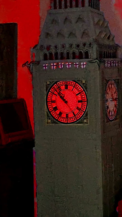 Big ben chimes with lights