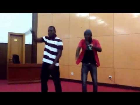 Weldoh Larafale En Concert A La Préfecture (30/08/2014)