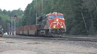 2021-08-31 CN Stack Trains Meet At Virginia MN