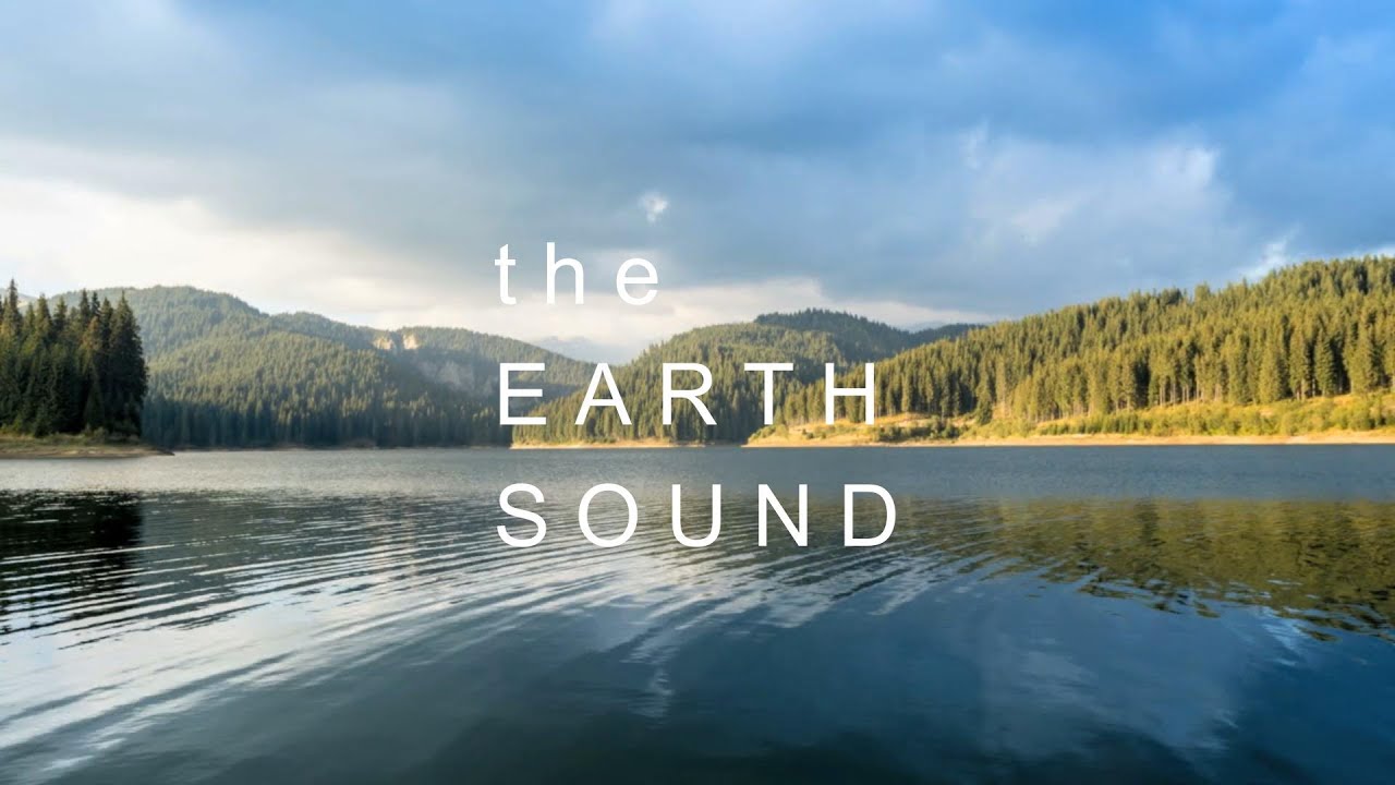 "An astonishing pale blue dot" relaxing music video /EarthSound/