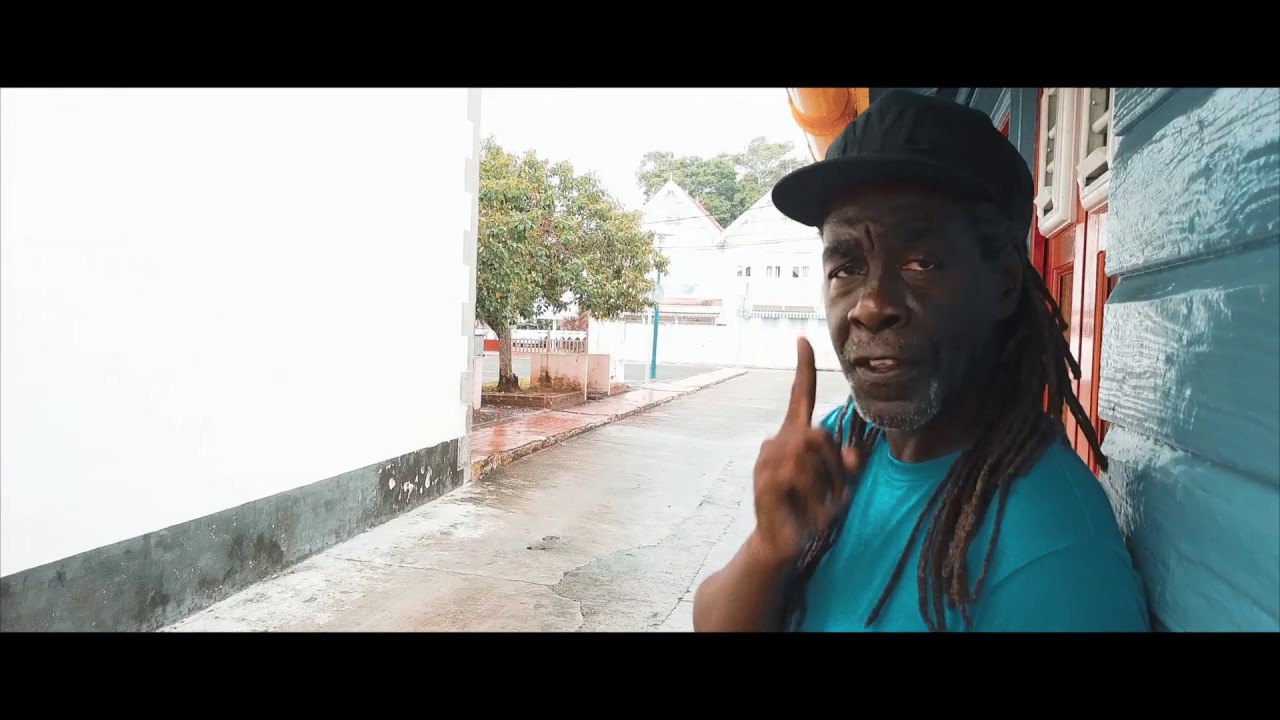 Skanky - Que Dire - clip officiel auf YouTube ansehen Skanky - Que Dire - clip officiel auf YouTube ansehen