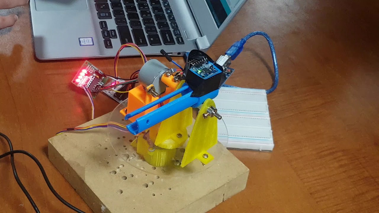 Star pointer(Made with Arduino) working - YouTube
