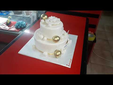 ჩვილის ნათლობის ტორტი ბუშტებით, ტორტები შეკვეთით 593 756 700, \"გრანტის ტორტები\"