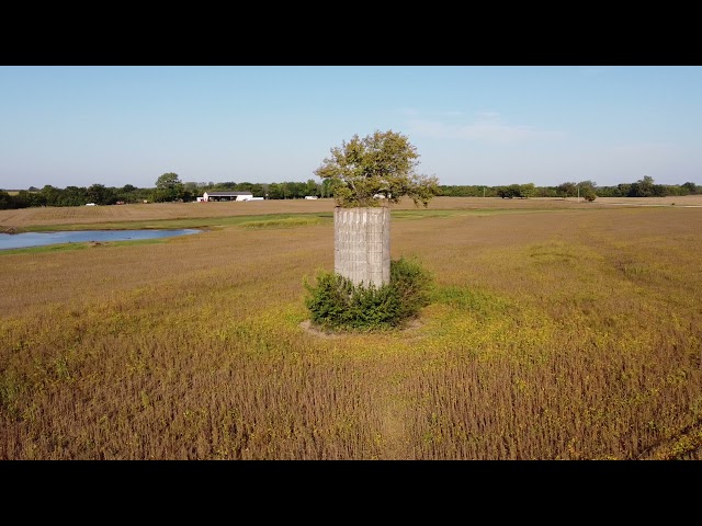 Grain Silo, West of Hepler, KS class=