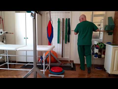 Wideo: 3 sposoby na uniesienie kolana