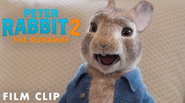PETER RABBIT:2 THE RUNAWAY : My voice isn’t annoying I official  clip promo
