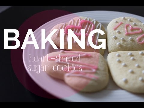 14 Days of Valentine (Day 2) ♡ Heart-Shaped Sugar Cookies