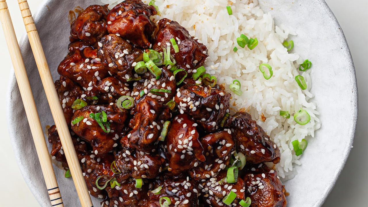 Orange chicken, chicken with mushrooms and rice from Asian Chao