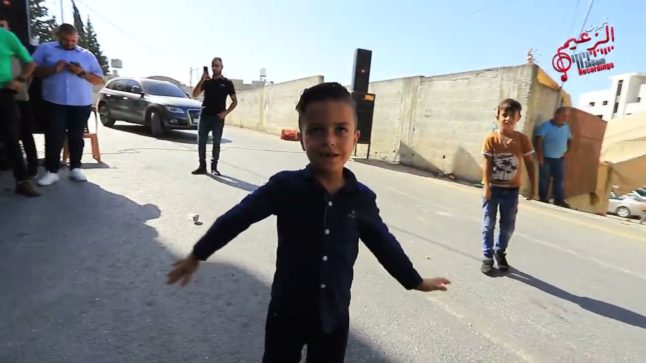 الفنان طايل فريحات - كوكتيل رقص ودحية الاكبارية - حمام العريس براء ابو ترابي ( صرة )