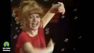 Rita Pavone - Blame it on the boogie (Buonasera con Rita al circo) 1979