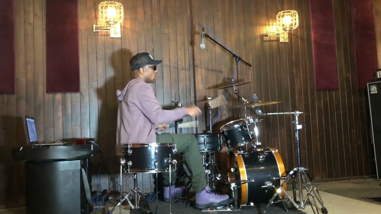 Lock Sturdy - Original musical track & drums performed by Lawrence Lowe ✨God 1st in Jesus’ name🎧🎧