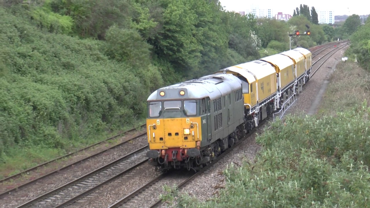 DCR 31452 + Rail Grinder, Bristol 050517 YouTube