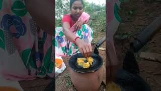 Snakehead Murrel fish fry। Fresh river fish recipe।#village_food #villagelife #cooking