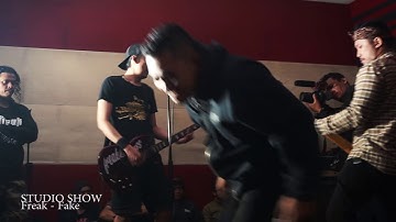 STUDIO SHOW FREAK BAND - FAKE