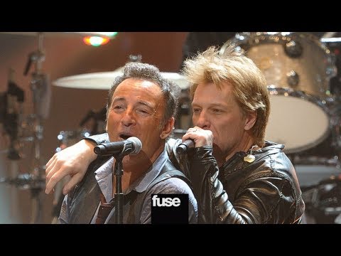 Bruce Springsteen & Bon Jovi Sing "Born To Run" - "12-12-12" The Concert for Sandy Relief