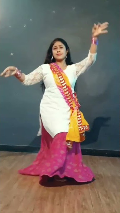 Teri Patli Kamar Pe Matka Bhaari| Vaishali Mahori #shorts #rahulvaishali #ids #dance