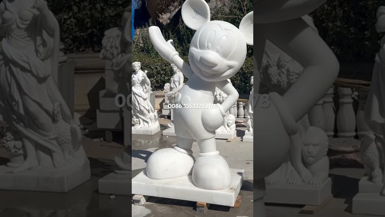 Lovely marble mouse statue