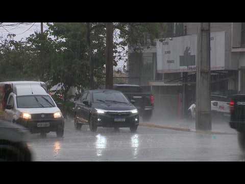Primavera e verão serão marcados por altos índices de chuva