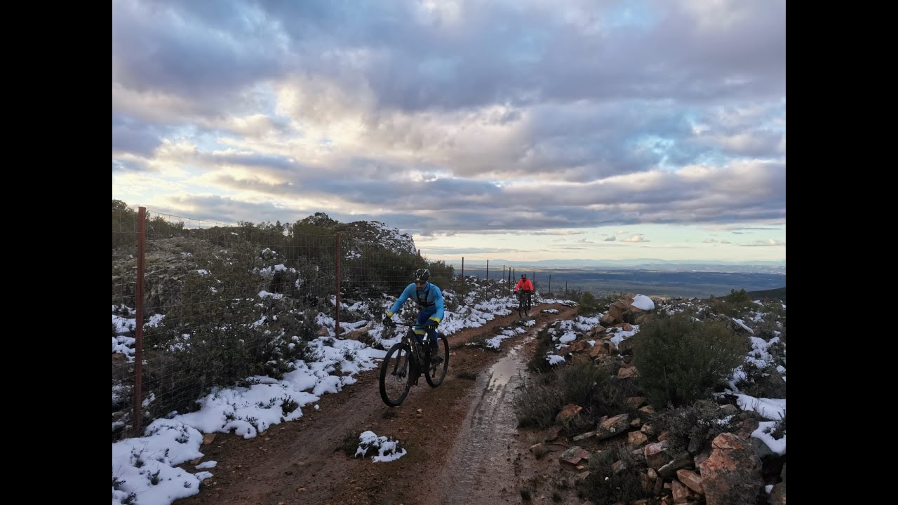 Ruta MTB por la Sierra de Siruela con nieve incluida ❄️ 10/01/21