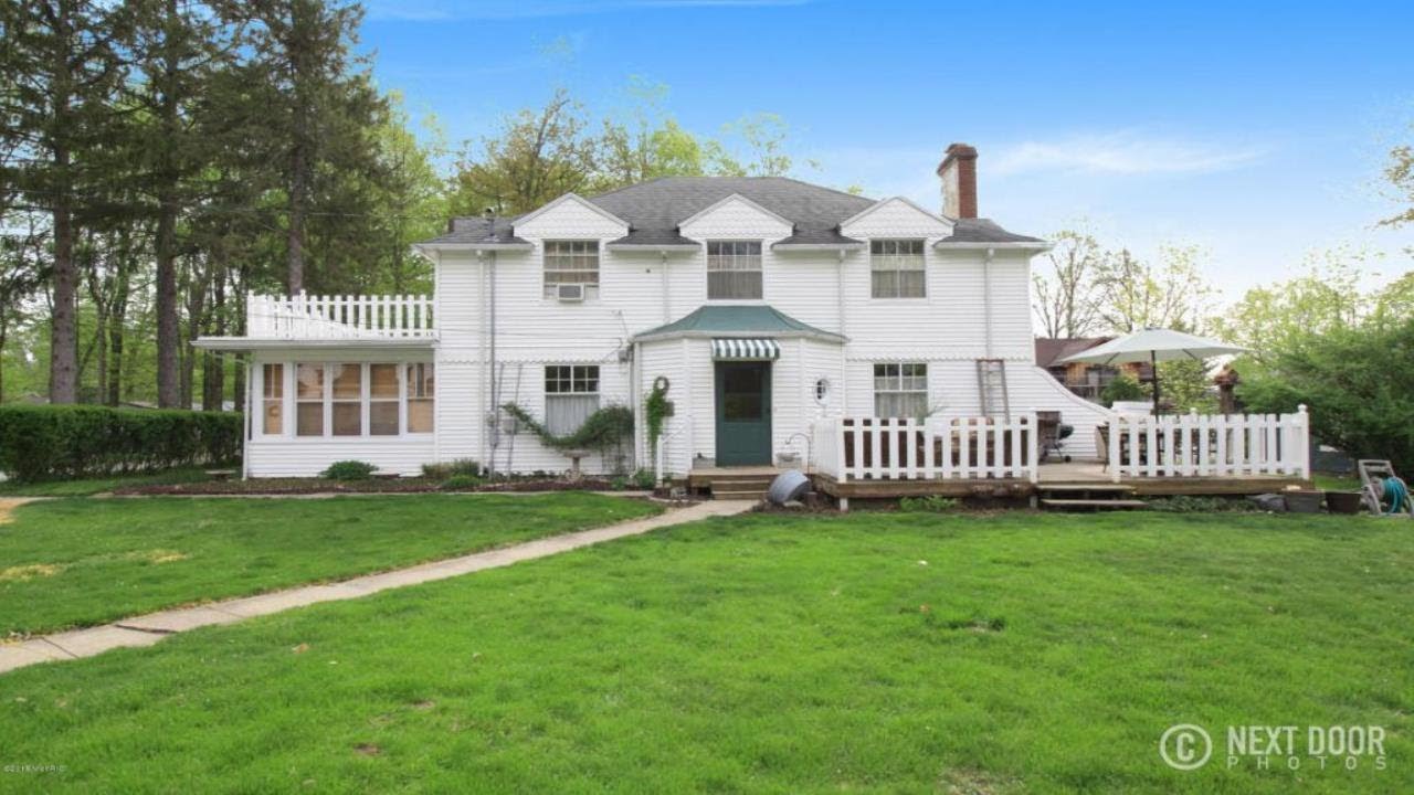 61412 Walnut Street Cassopolis, MI Homes for Sale