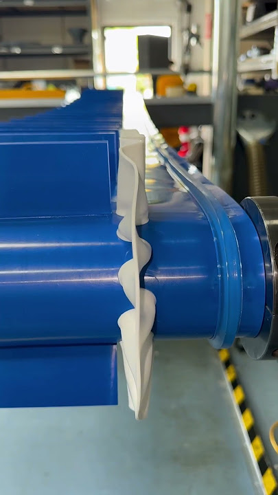 REO-F30 Rice DB Homogeneous Belt with Cleats, V-Guide and Sidewall