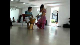 Valéria Veruska aula com musica ao-vivo .MOV