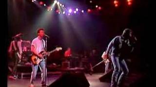 Video thumbnail of "Huey Lewis & The News (live) - It hit me like a hammer"