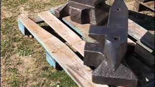SET OF 2 ANVILS BOTH MARKED F.W KRAGELOH 529 342 pound