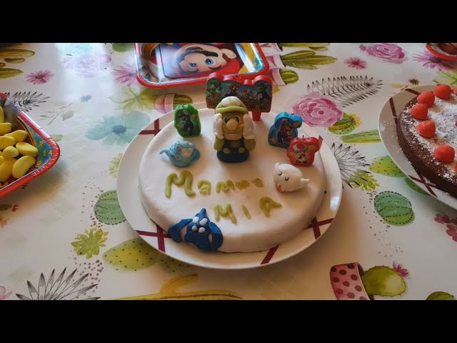 Luigi S Mansion Sur Le Gateaux D Anniversaire D Antony Youtube