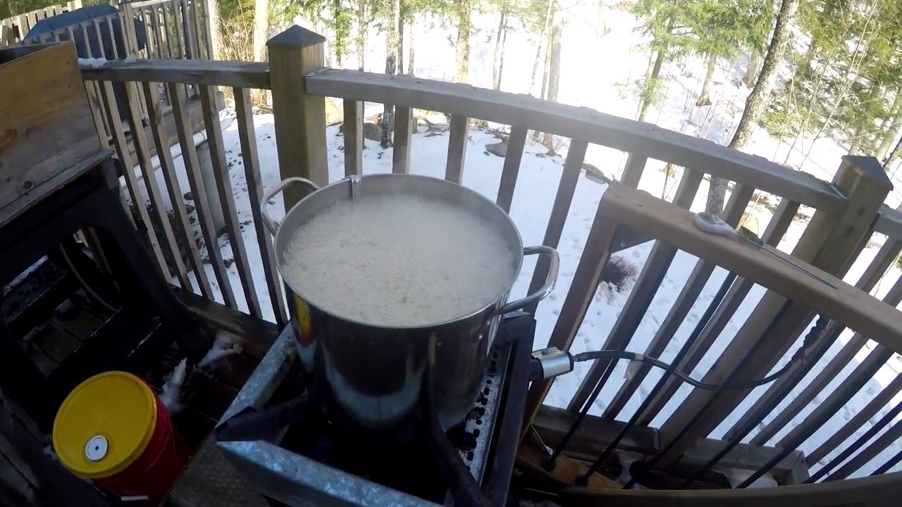 Maple Syrup 2016 Step 5 Final Boiling & Bottling YouTube
