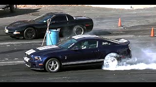 DRAG RACING: 2010 GT500 MUSTANG