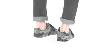 総柄 キャンバス スニーカー