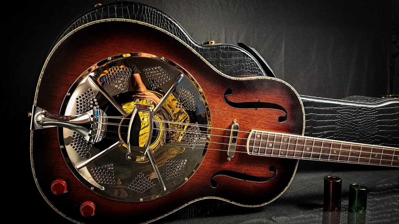 Le Belle Creole ~ The Authentic Delta Blues Buscuit Cone Resonator  by Craven Tenor Guitars