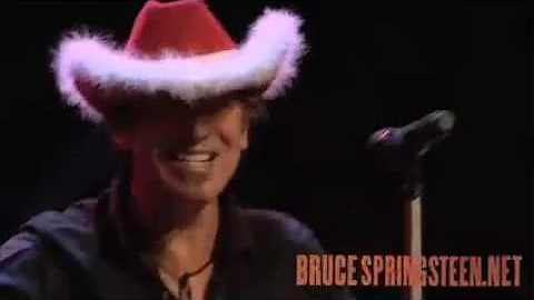 Bruce Springsteen - Santa Claus Is Comin' To Town - 2007